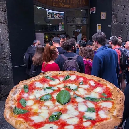 Angel Bed and Breakfast Νάπολη